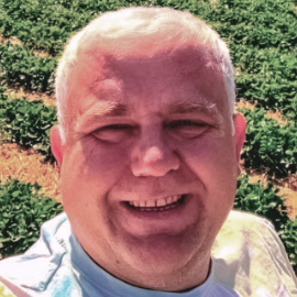 DAMIAN KROGULEWSKI Headshot